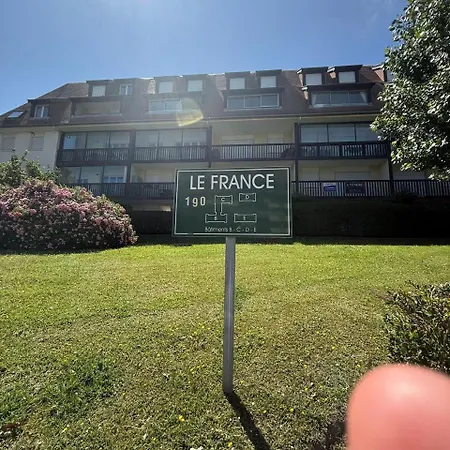 Appartement Douceur Marine : T2 Refait A Neuf, Calme & Wifi Villers-sur-Mer